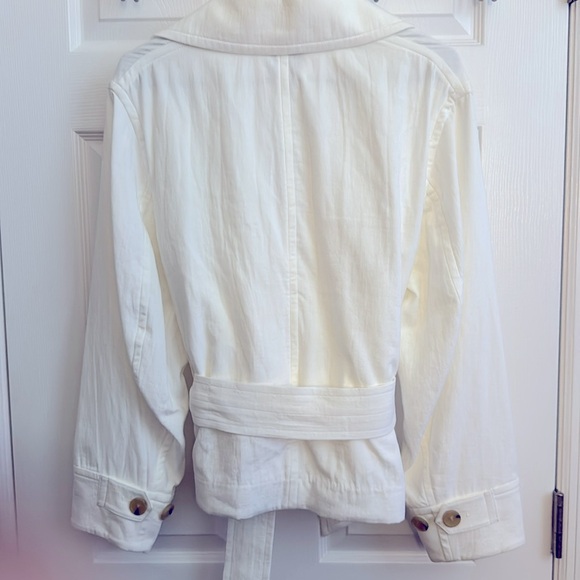 VINCE white cotton belted blazer - Picture 8 of 8